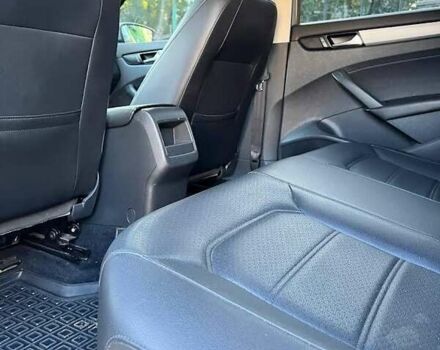 Серый Фольксваген Пассат, объемом двигателя 2.48 л и пробегом 140 тыс. км за 11700 $, фото 6 на Automoto.ua