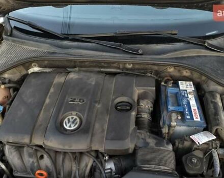 Серый Фольксваген Пассат, объемом двигателя 2.5 л и пробегом 207 тыс. км за 12500 $, фото 28 на Automoto.ua