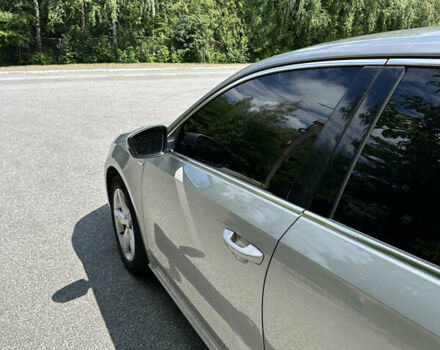 Сірий Фольксваген Пассат, об'ємом двигуна 1.8 л та пробігом 176 тис. км за 10190 $, фото 18 на Automoto.ua