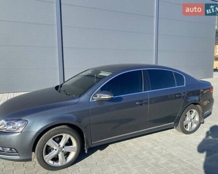 Фольксваген Пассат 2013 в Белой Церкве на Automoto.ua Серый Фольксваген Пассат, объемом двигателя 1.97 л и пробегом 230 тыс. км за 14600 $, фото 1 на Automoto.ua