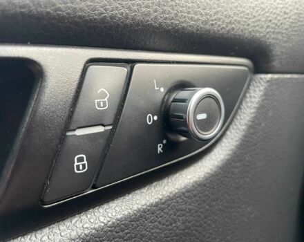 Сірий Фольксваген Пассат, об'ємом двигуна 2.5 л та пробігом 297 тис. км за 9990 $, фото 16 на Automoto.ua