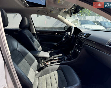 Сірий Фольксваген Пассат, об'ємом двигуна 2 л та пробігом 268 тис. км за 11500 $, фото 21 на Automoto.ua