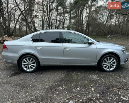 Сірий Фольксваген Пассат, об'ємом двигуна 1.8 л та пробігом 257 тис. км за 8999 $, фото 12 на Automoto.ua