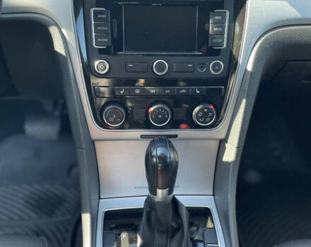 Серый Фольксваген Пассат, объемом двигателя 2.5 л и пробегом 179 тыс. км за 11300 $, фото 21 на Automoto.ua