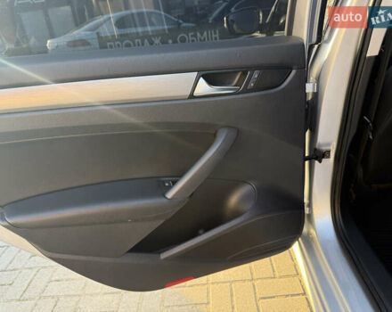 Сірий Фольксваген Пассат, об'ємом двигуна 2.5 л та пробігом 132 тис. км за 8200 $, фото 17 на Automoto.ua