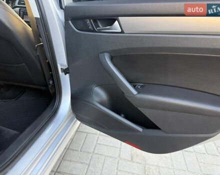 Сірий Фольксваген Пассат, об'ємом двигуна 2.5 л та пробігом 132 тис. км за 8200 $, фото 15 на Automoto.ua