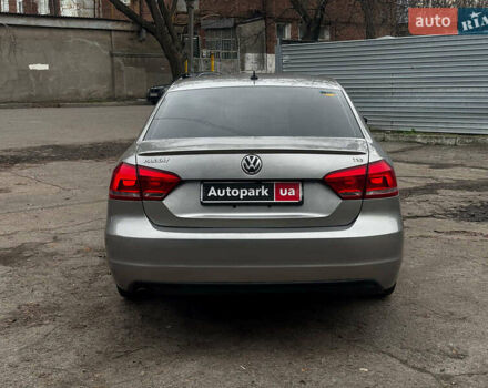 Серый Фольксваген Пассат, объемом двигателя 1.8 л и пробегом 271 тыс. км за 8790 $, фото 5 на Automoto.ua