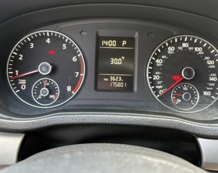 Сірий Фольксваген Пассат, об'ємом двигуна 2.5 л та пробігом 155 тис. км за 9400 $, фото 12 на Automoto.ua