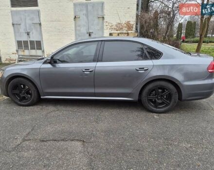 Серый Фольксваген Пассат, объемом двигателя 1.8 л и пробегом 161 тыс. км за 10700 $, фото 2 на Automoto.ua