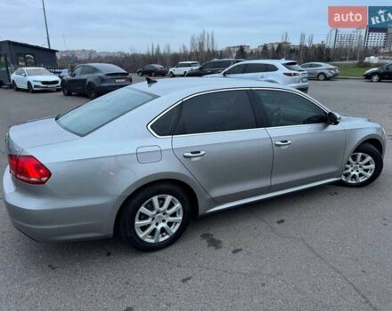 Серый Фольксваген Пассат, объемом двигателя 2.5 л и пробегом 236 тыс. км за 11800 $, фото 55 на Automoto.ua