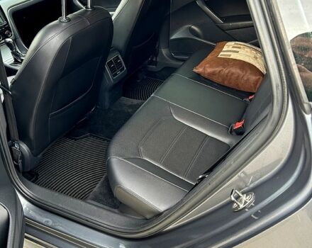 Сірий Фольксваген Пассат, об'ємом двигуна 2.5 л та пробігом 274 тис. км за 10000 $, фото 9 на Automoto.ua