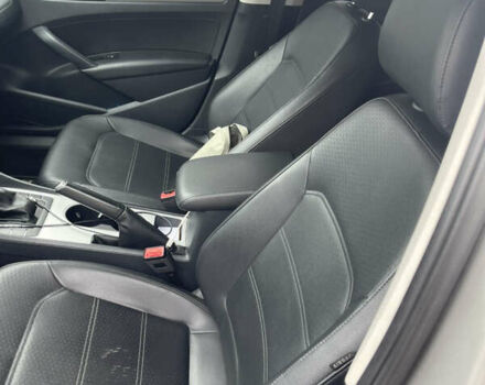 Сірий Фольксваген Пассат, об'ємом двигуна 2.5 л та пробігом 196 тис. км за 10500 $, фото 18 на Automoto.ua