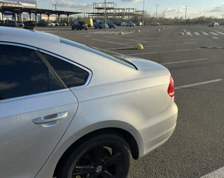 Серый Фольксваген Пассат, объемом двигателя 2.5 л и пробегом 216 тыс. км за 9800 $, фото 10 на Automoto.ua