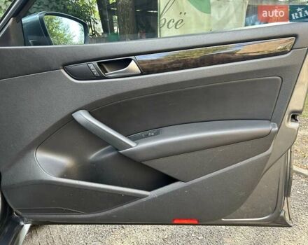 Серый Фольксваген Пассат, объемом двигателя 1.97 л и пробегом 247 тыс. км за 11600 $, фото 16 на Automoto.ua