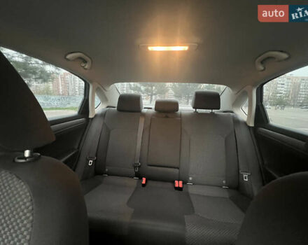 Серый Фольксваген Пассат, объемом двигателя 2.48 л и пробегом 177 тыс. км за 11400 $, фото 12 на Automoto.ua