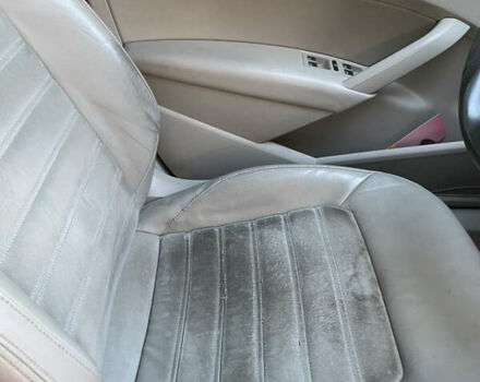 Фольксваген Пассат 2013 в Львове на Automoto.ua Серый Фольксваген Пассат, объемом двигателя 2 л и пробегом 175 тыс. км за 11900 $, фото 10 на Automoto.ua