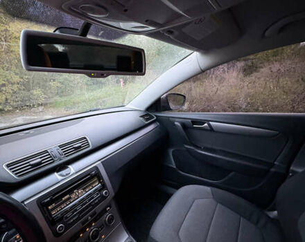 Фольксваген Пассат 2013 в Каменце-Подольском на Automoto.ua Серый Фольксваген Пассат, объемом двигателя 1.6 л и пробегом 270 тыс. км за 10500 $, фото 33 на Automoto.ua