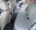 Серый Фольксваген Пассат, объемом двигателя 2.5 л и пробегом 165 тыс. км за 11499 $, фото 5 на Automoto.ua