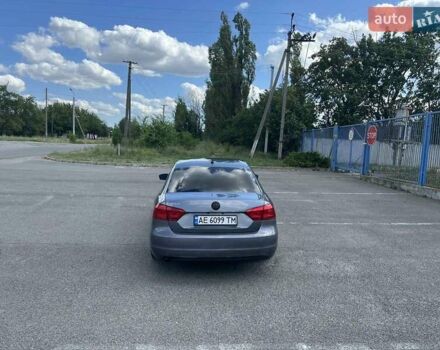 Серый Фольксваген Пассат, объемом двигателя 2.48 л и пробегом 165 тыс. км за 10700 $, фото 7 на Automoto.ua