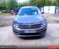 Серый Фольксваген Пассат, объемом двигателя 2.5 л и пробегом 299 тыс. км за 9500 $, фото 1 на Automoto.ua