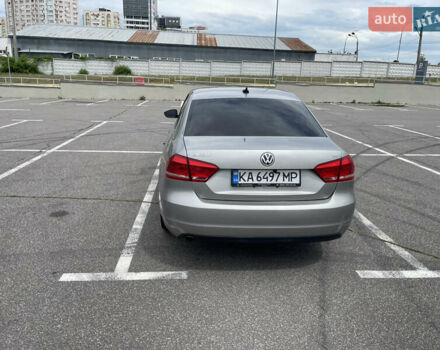 Сірий Фольксваген Пассат, об'ємом двигуна 2.5 л та пробігом 196 тис. км за 10500 $, фото 6 на Automoto.ua