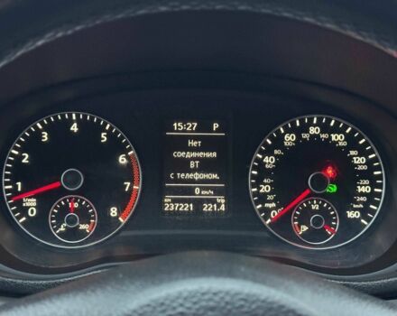 Сірий Фольксваген Пассат, об'ємом двигуна 2.5 л та пробігом 236 тис. км за 11800 $, фото 18 на Automoto.ua