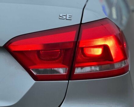 Сірий Фольксваген Пассат, об'ємом двигуна 2.5 л та пробігом 236 тис. км за 11800 $, фото 5 на Automoto.ua