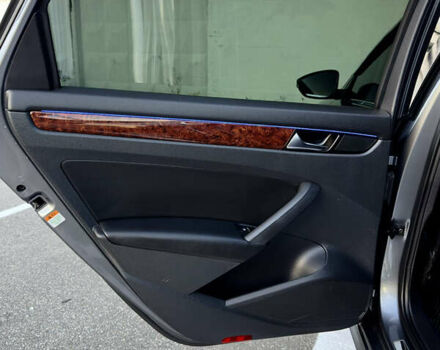 Серый Фольксваген Пассат, объемом двигателя 2 л и пробегом 259 тыс. км за 11500 $, фото 31 на Automoto.ua