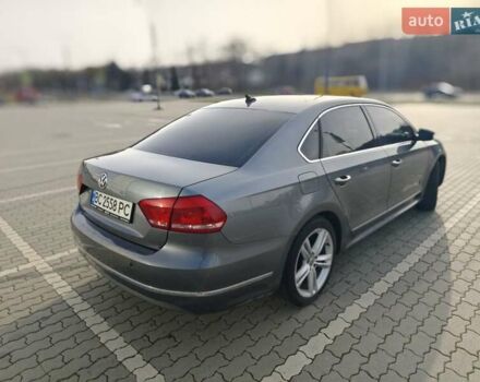 Серый Фольксваген Пассат, объемом двигателя 1.97 л и пробегом 206 тыс. км за 10700 $, фото 2 на Automoto.ua