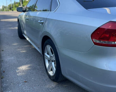 Серый Фольксваген Пассат, объемом двигателя 2.5 л и пробегом 179 тыс. км за 11300 $, фото 7 на Automoto.ua