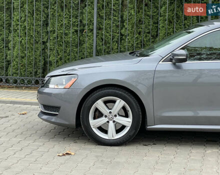 Сірий Фольксваген Пассат, об'ємом двигуна 2.5 л та пробігом 210 тис. км за 9700 $, фото 38 на Automoto.ua