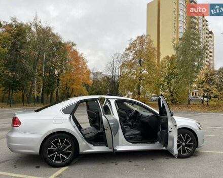 Серый Фольксваген Пассат, объемом двигателя 2.5 л и пробегом 230 тыс. км за 8700 $, фото 19 на Automoto.ua