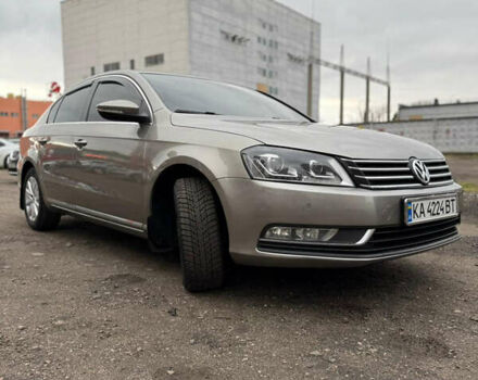 Серый Фольксваген Пассат, объемом двигателя 1.98 л и пробегом 215 тыс. км за 12900 $, фото 2 на Automoto.ua