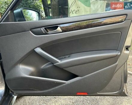 Серый Фольксваген Пассат, объемом двигателя 1.97 л и пробегом 247 тыс. км за 11600 $, фото 15 на Automoto.ua