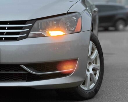 Сірий Фольксваген Пассат, об'ємом двигуна 2.5 л та пробігом 236 тис. км за 11800 $, фото 3 на Automoto.ua