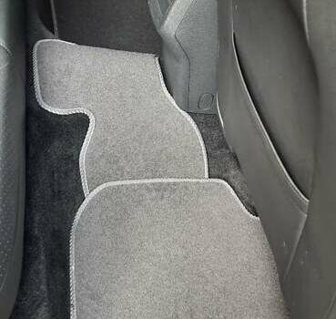 Серый Фольксваген Пассат, объемом двигателя 2.5 л и пробегом 219 тыс. км за 12000 $, фото 15 на Automoto.ua