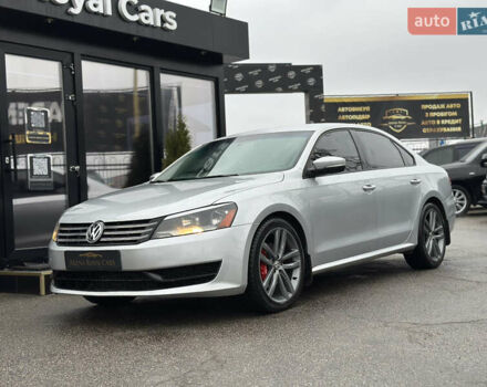 Серый Фольксваген Пассат, объемом двигателя 2.48 л и пробегом 187 тыс. км за 9800 $, фото 5 на Automoto.ua