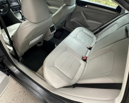 Серый Фольксваген Пассат, объемом двигателя 2 л и пробегом 152 тыс. км за 12300 $, фото 6 на Automoto.ua