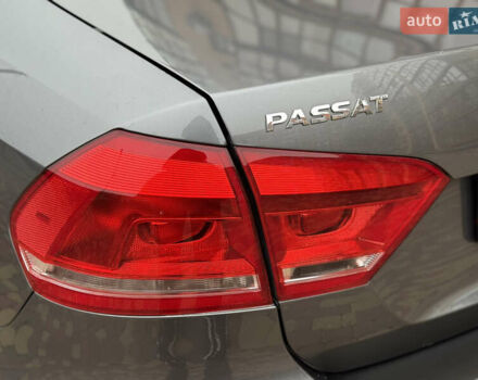 Серый Фольксваген Пассат, объемом двигателя 2 л и пробегом 161 тыс. км за 13800 $, фото 13 на Automoto.ua