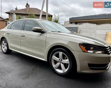 Серый Фольксваген Пассат, объемом двигателя 1.8 л и пробегом 167 тыс. км за 11000 $, фото 2 на Automoto.ua