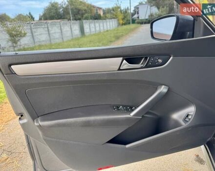 Сірий Фольксваген Пассат, об'ємом двигуна 1.8 л та пробігом 199 тис. км за 7999 $, фото 10 на Automoto.ua