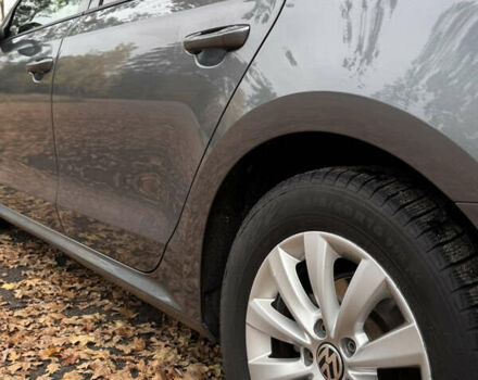 Серый Фольксваген Пассат, объемом двигателя 1.8 л и пробегом 197 тыс. км за 10499 $, фото 22 на Automoto.ua