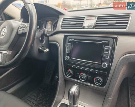 Сірий Фольксваген Пассат, об'ємом двигуна 1.8 л та пробігом 130 тис. км за 10999 $, фото 21 на Automoto.ua