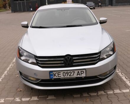 Серый Фольксваген Пассат, объемом двигателя 1.8 л и пробегом 206 тыс. км за 9999 $, фото 1 на Automoto.ua