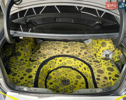 Сірий Фольксваген Пассат, об'ємом двигуна 1.8 л та пробігом 147 тис. км за 14500 $, фото 55 на Automoto.ua