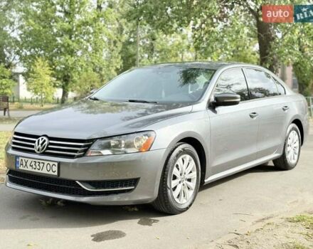 Серый Фольксваген Пассат, объемом двигателя 1.8 л и пробегом 180 тыс. км за 9600 $, фото 3 на Automoto.ua