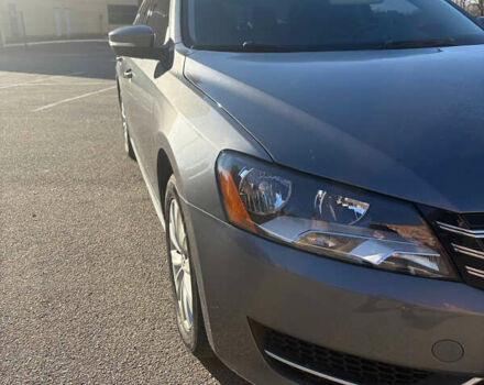 Серый Фольксваген Пассат, объемом двигателя 1.8 л и пробегом 170 тыс. км за 9500 $, фото 5 на Automoto.ua