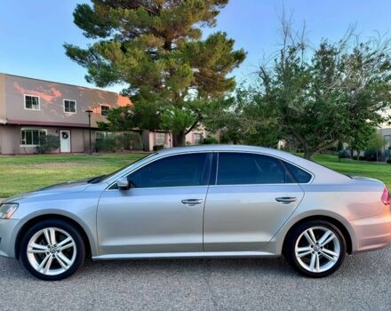 Сірий Фольксваген Пассат, об'ємом двигуна 2.5 л та пробігом 80 тис. км за 3800 $, фото 2 на Automoto.ua