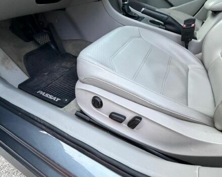 Сірий Фольксваген Пассат, об'ємом двигуна 2 л та пробігом 137 тис. км за 10700 $, фото 4 на Automoto.ua