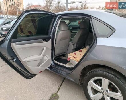Сірий Фольксваген Пассат, об'ємом двигуна 1.8 л та пробігом 260 тис. км за 11490 $, фото 12 на Automoto.ua
